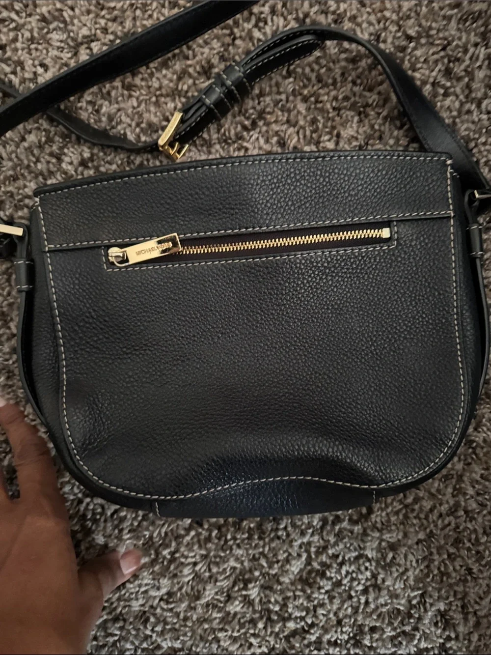 Michael Kors compact pebbled